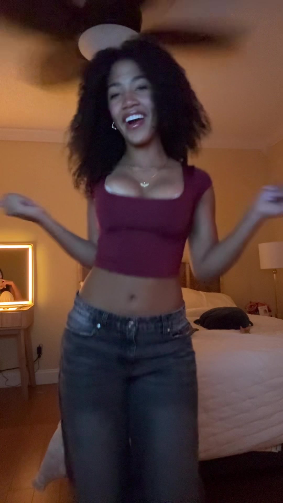 @🎱🐆🥂🍒🌇