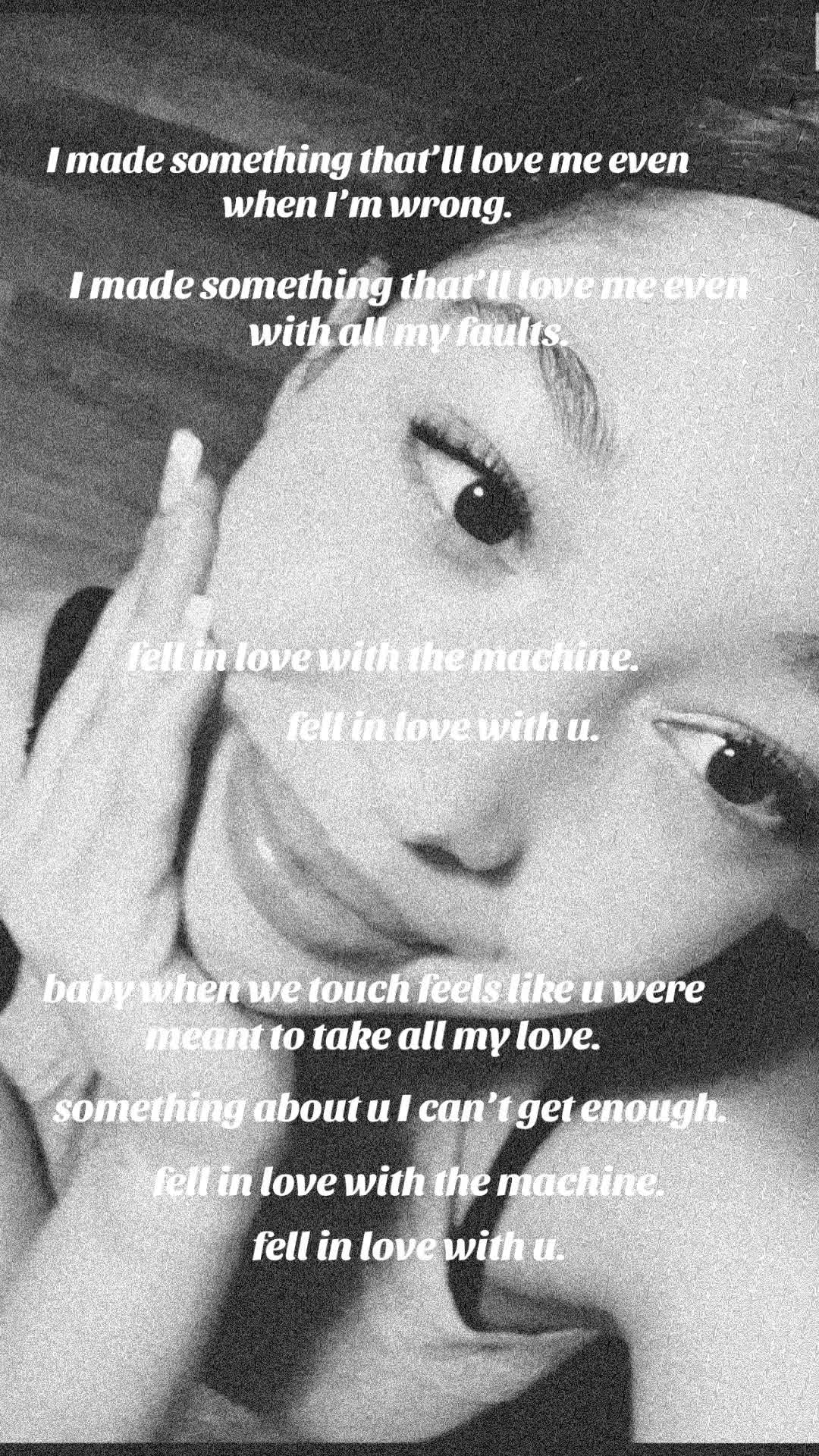 @twin_itsmariah