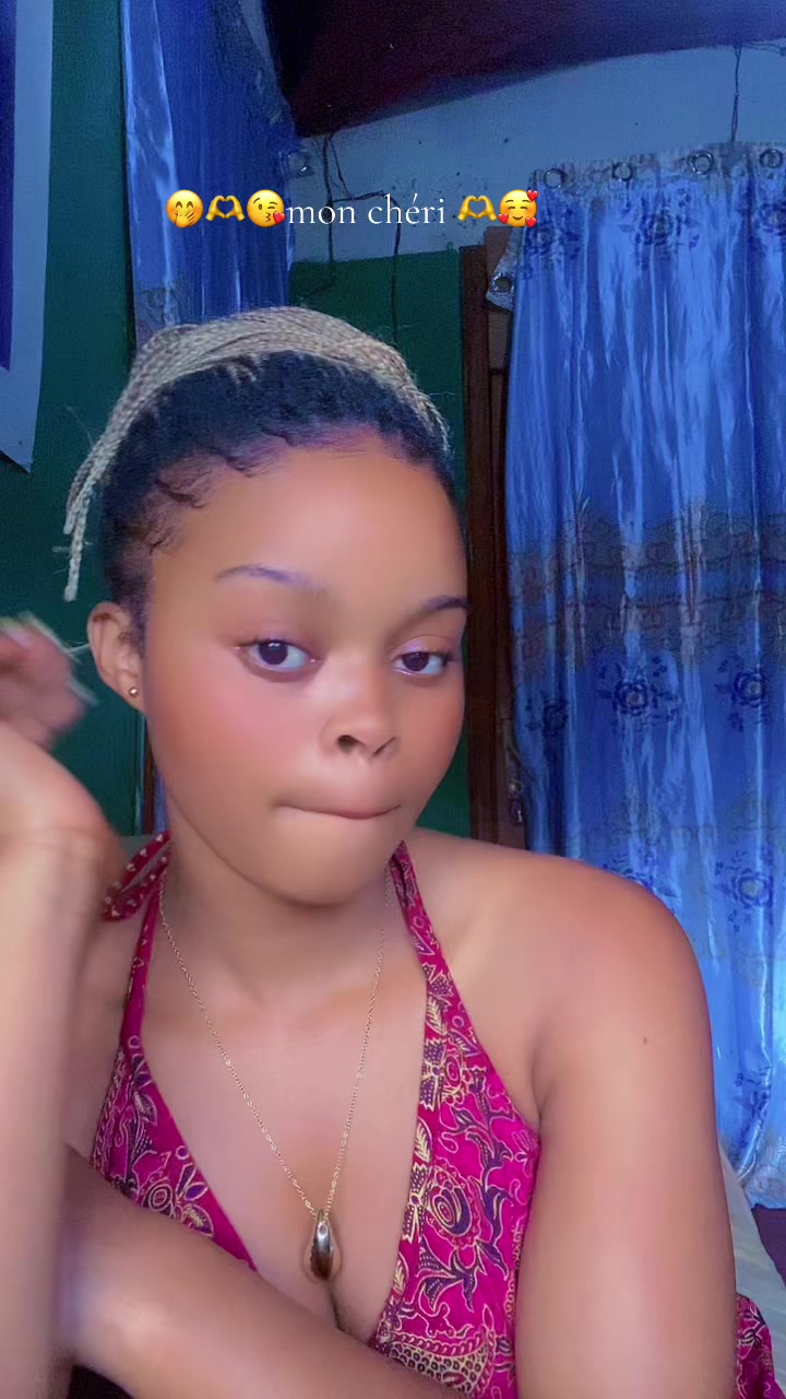 @Destin&eacute;e jokebed