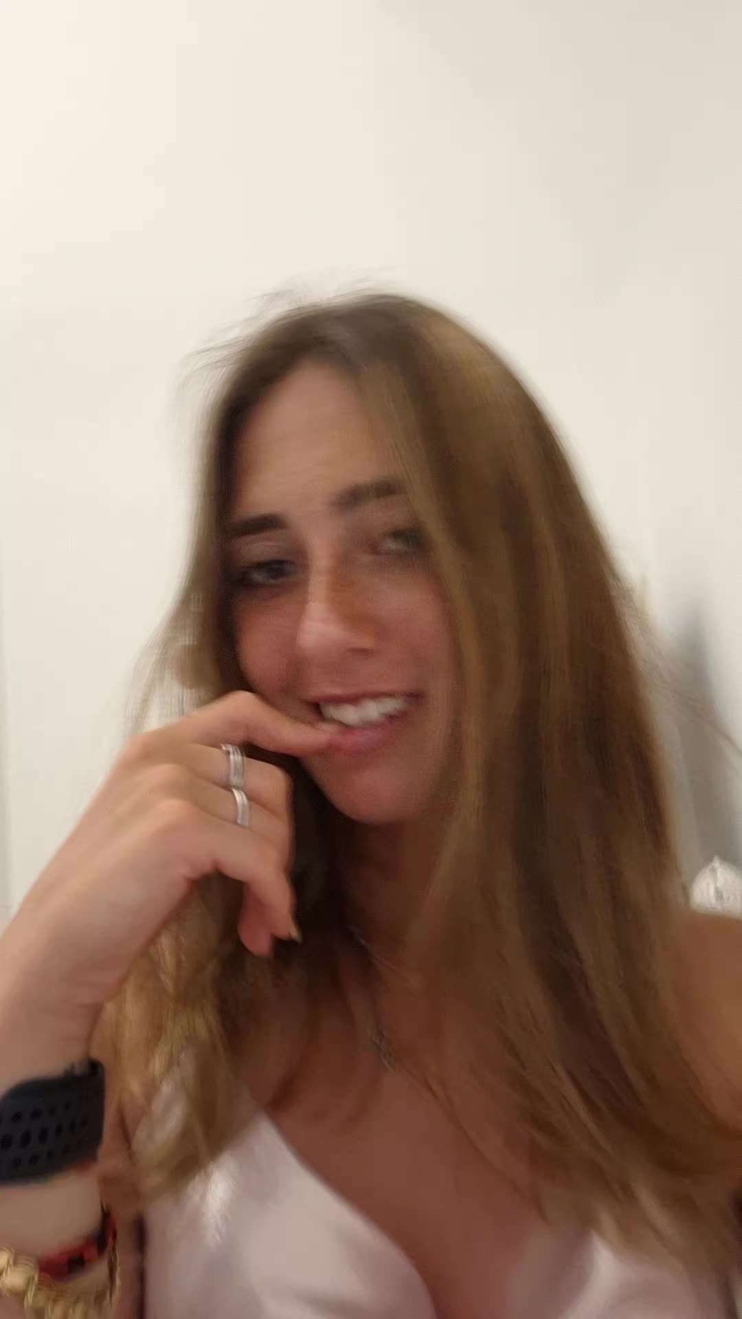 @𝕸𝖞𝖗𝖎𝖆𝖒🌹