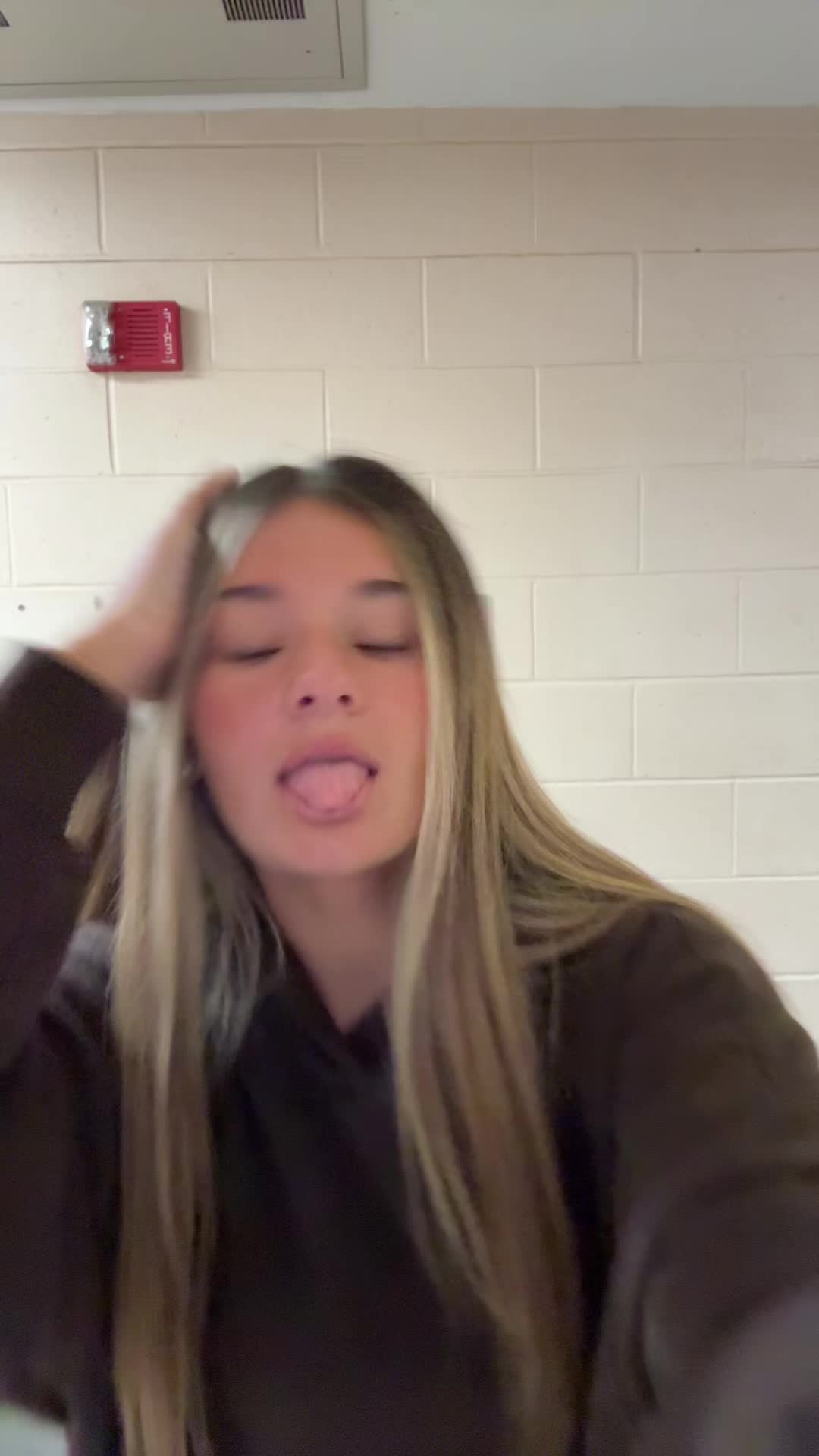 @maddiespam๐