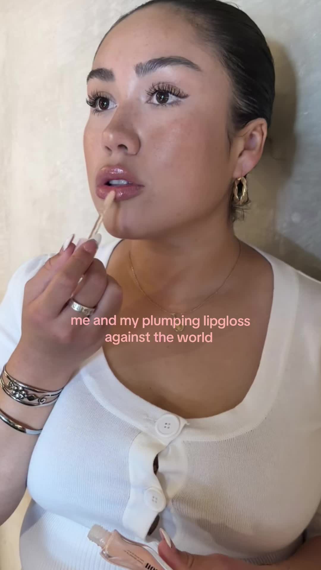 @Isabella