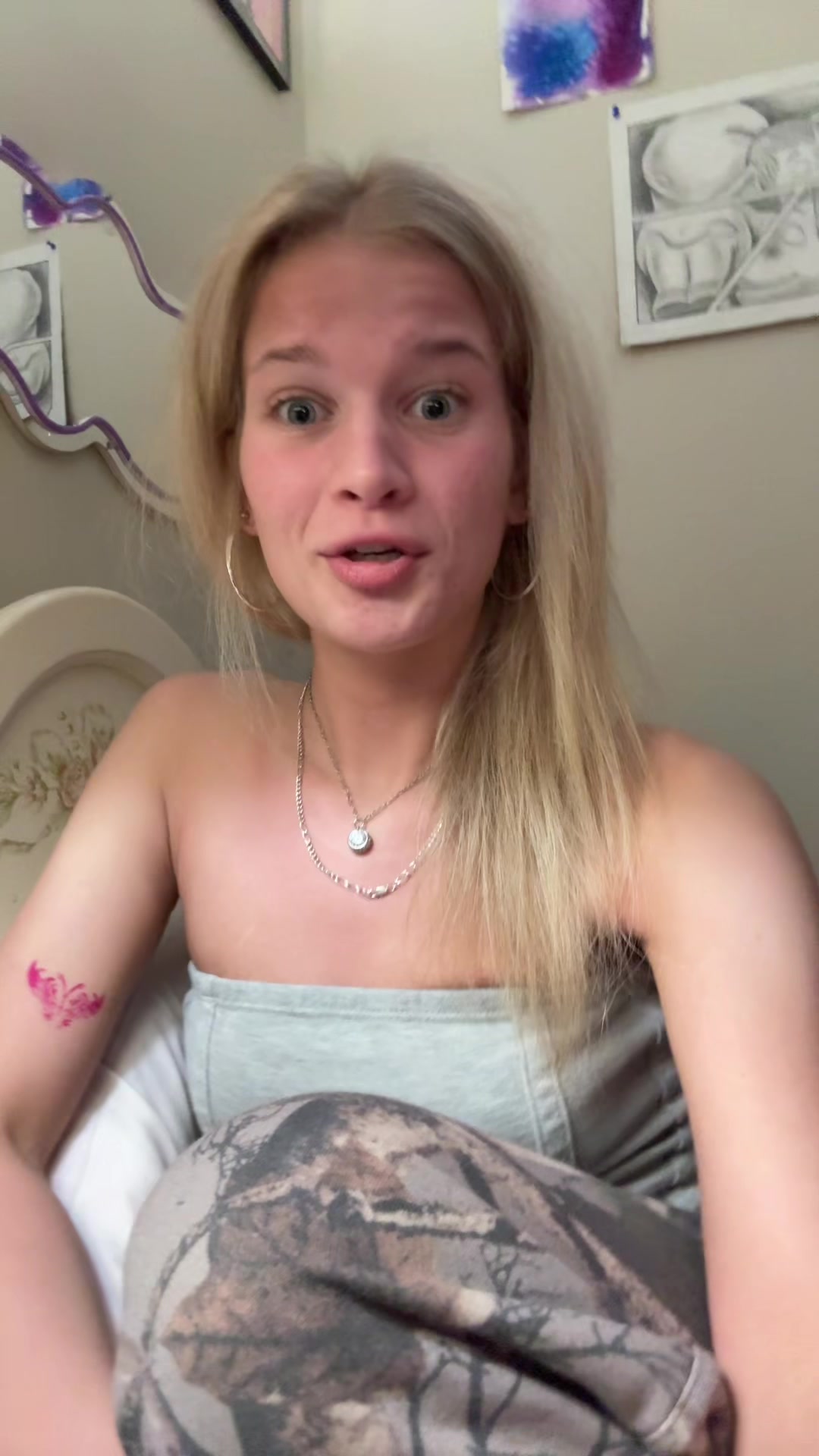 @comehelpabby