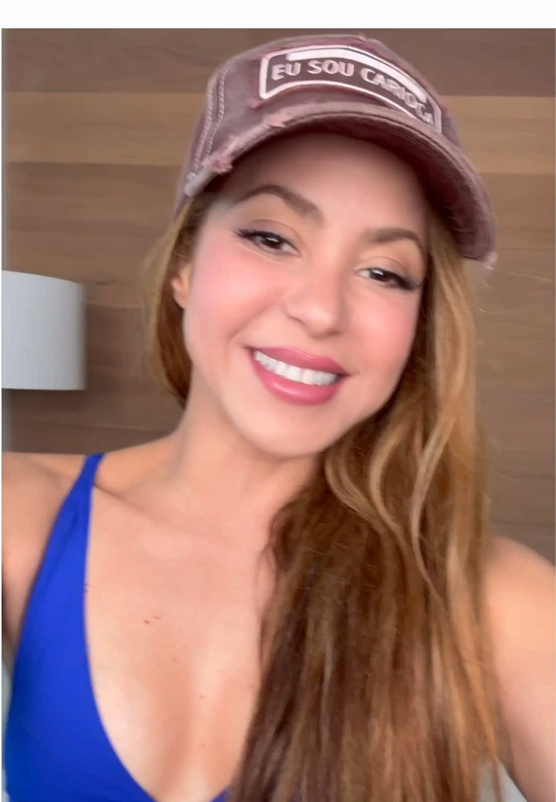 @Shakira