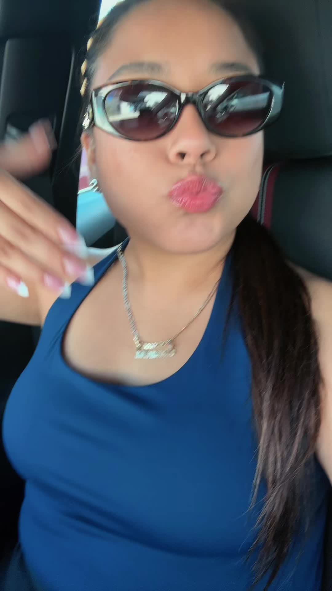 @Samantha velazquez