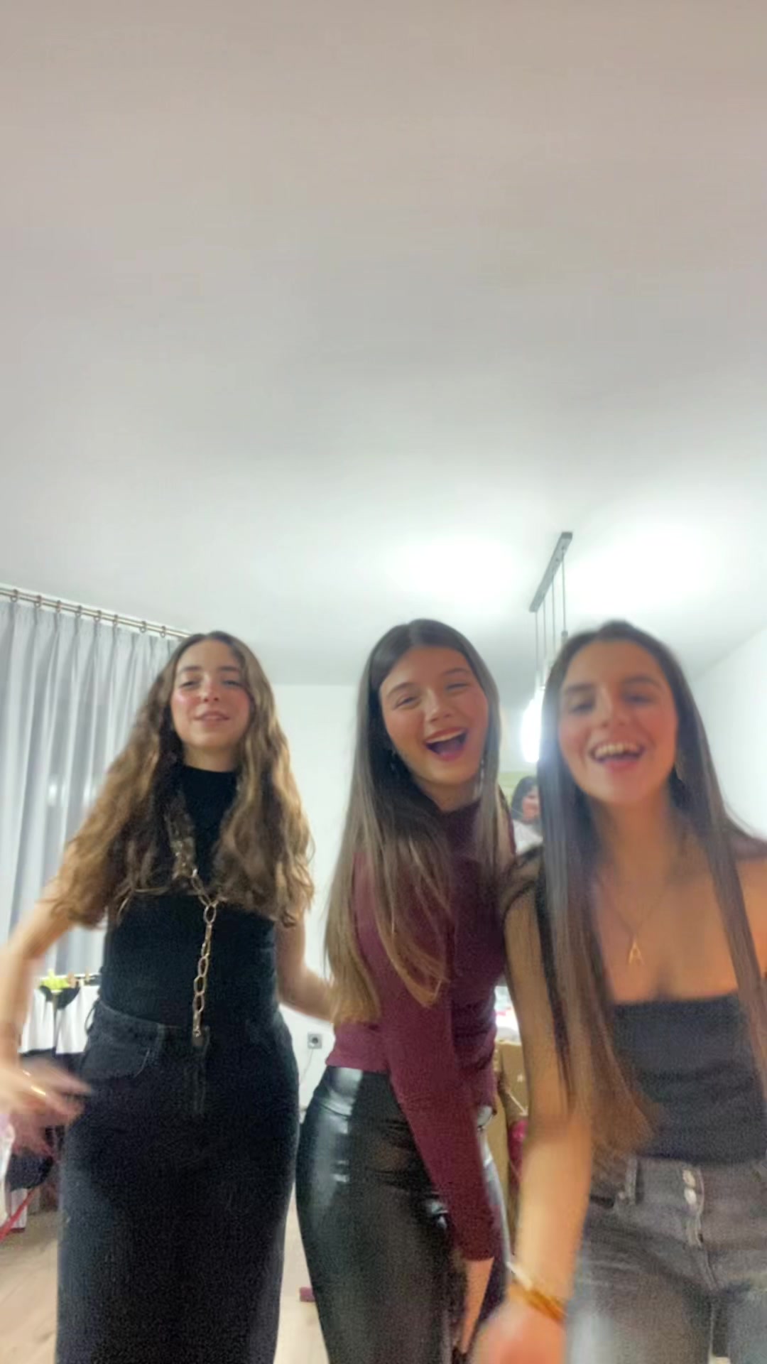 @Aitana Antol&iacute;