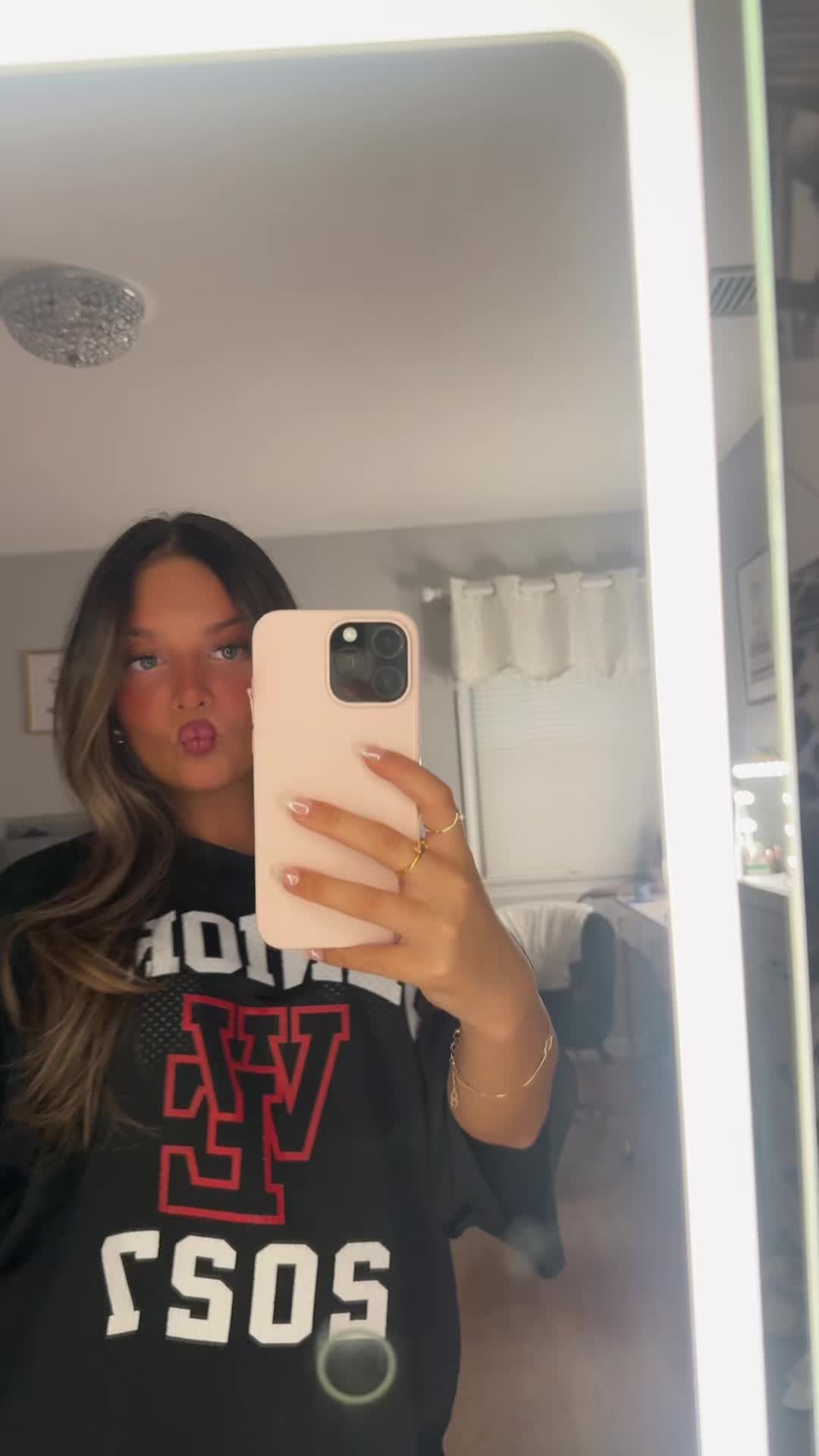 @livcollins