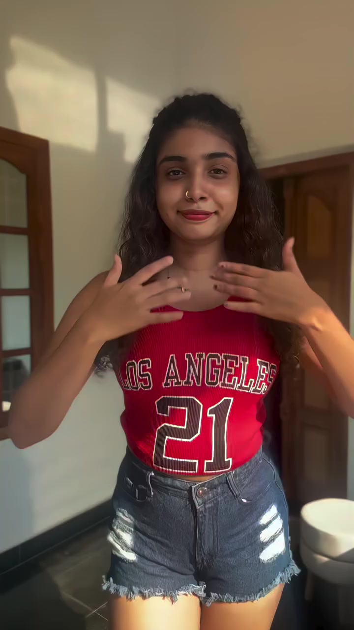 @Neeruttyy_Chinuttyy