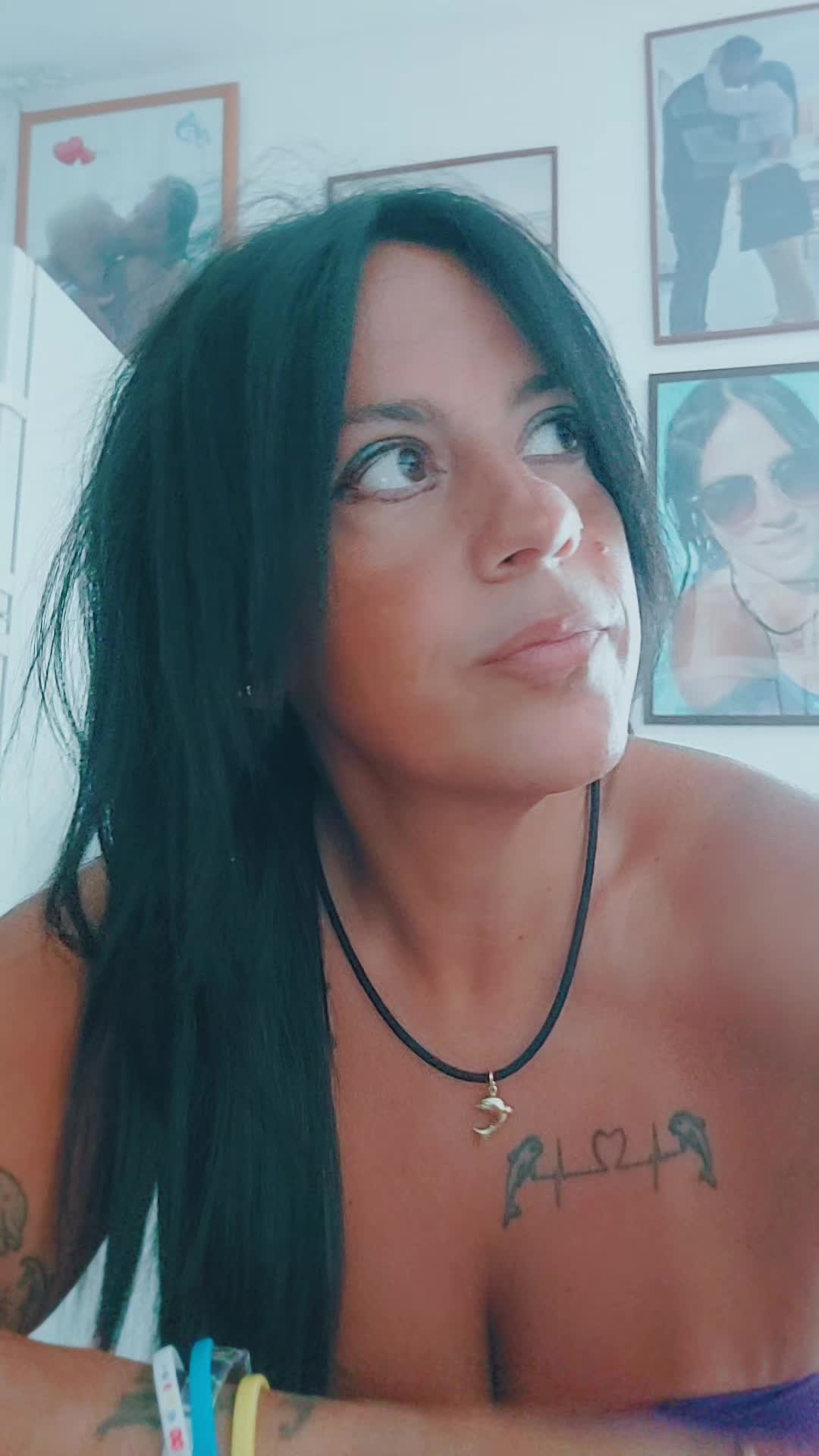 @🐬DANIELA DELFINA AZZURRA 🐬