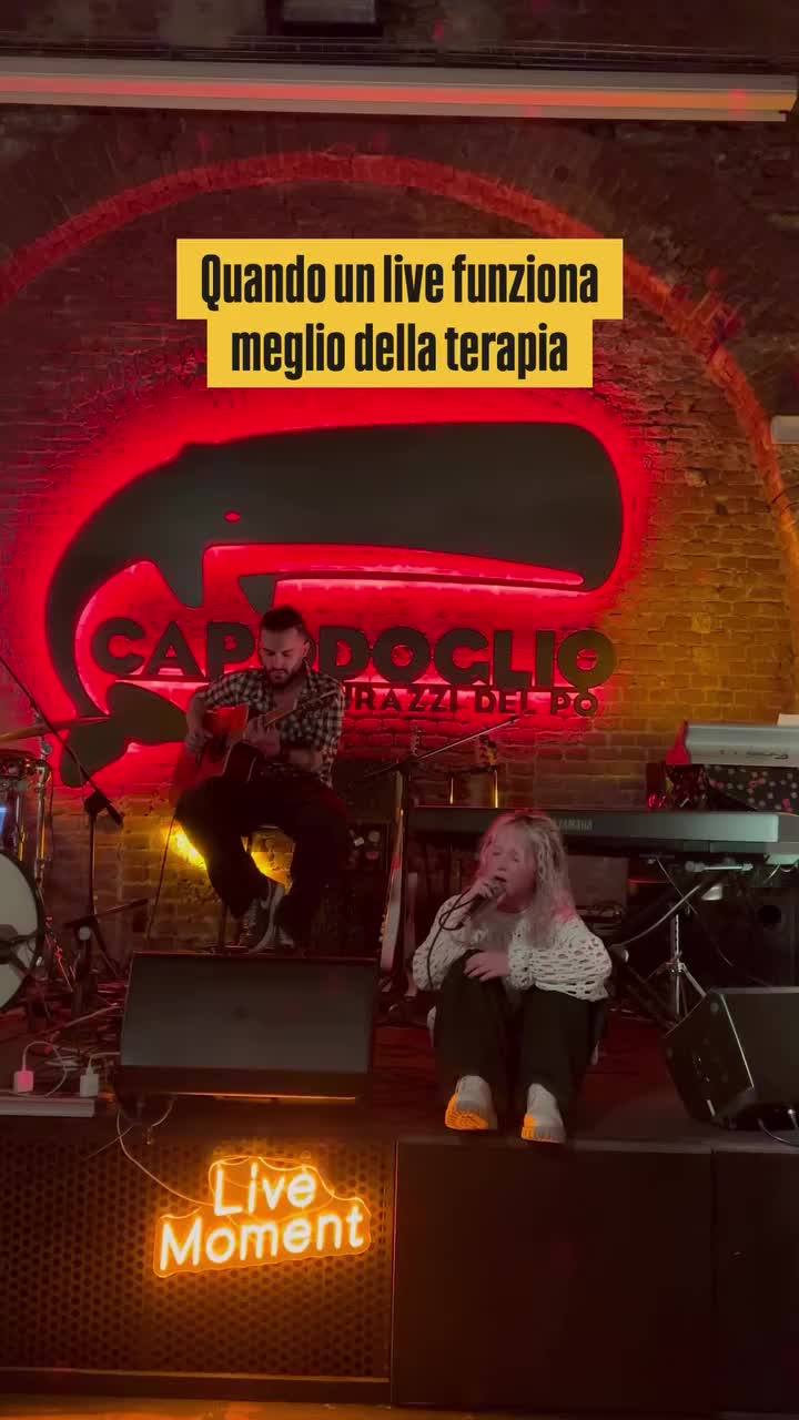 @livemoment_official