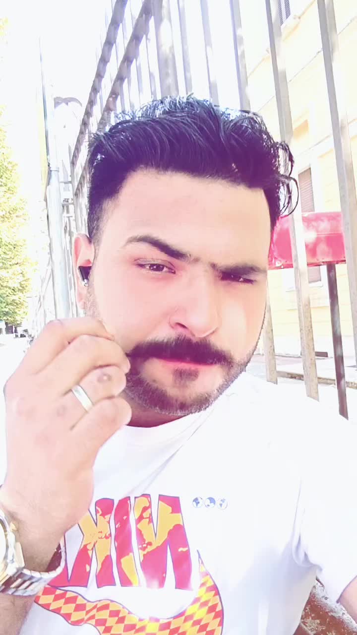 @Meeran Dar 🇮🇹