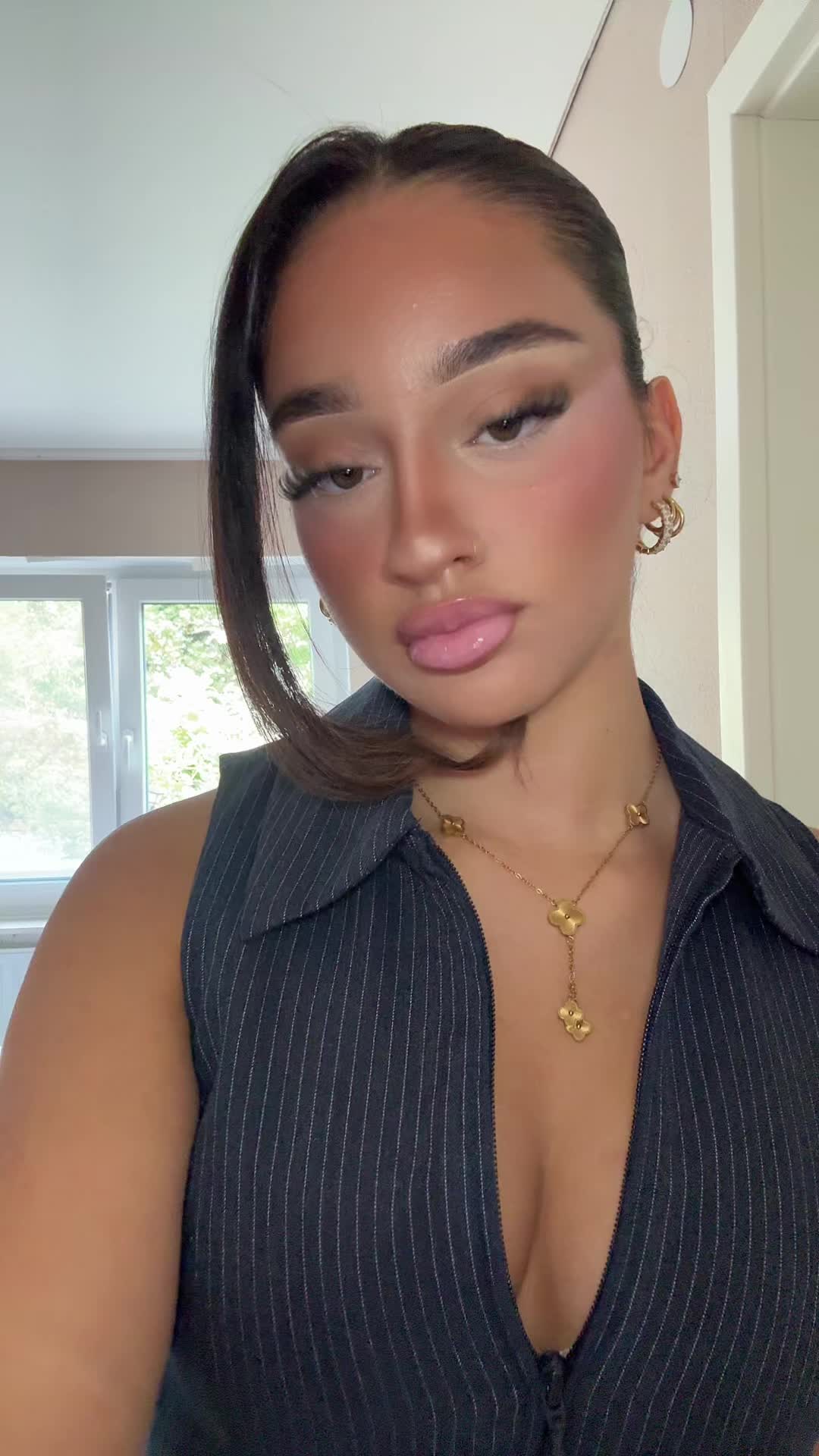 @๐‘