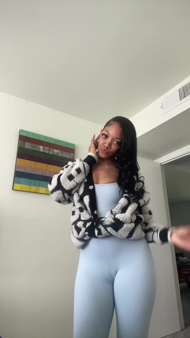 @Chayy_chayy