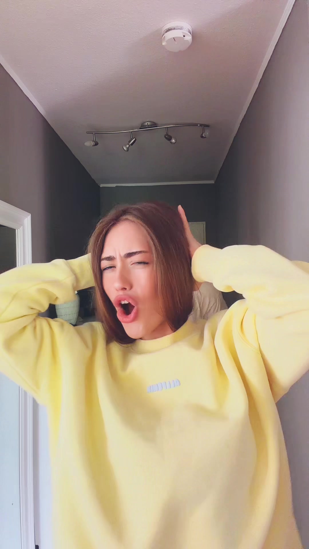@Olleggovnaaa__
