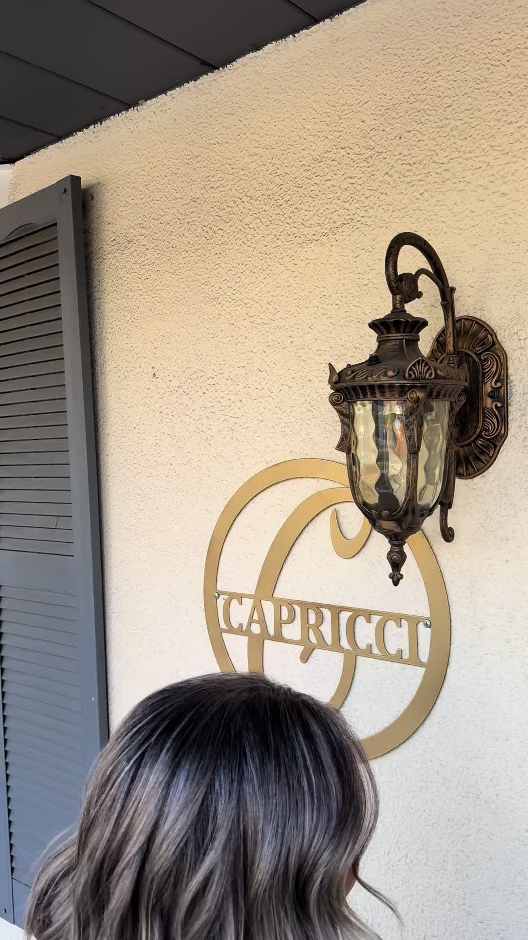 @Capricci by Carlos borboy