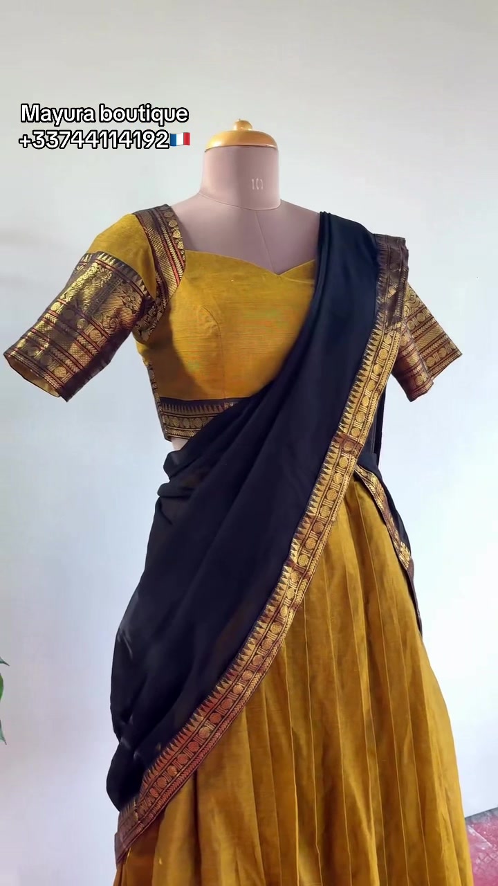 @Mayura boutique🦋