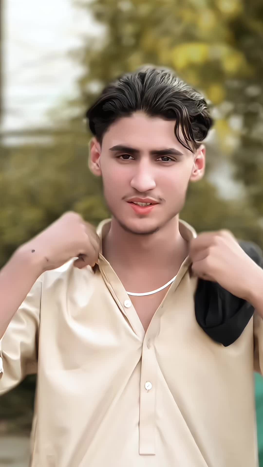 @ᴘᴇѕʜᴀᴡᴀʀ{ʙᴏʏ}👨🏽🎤