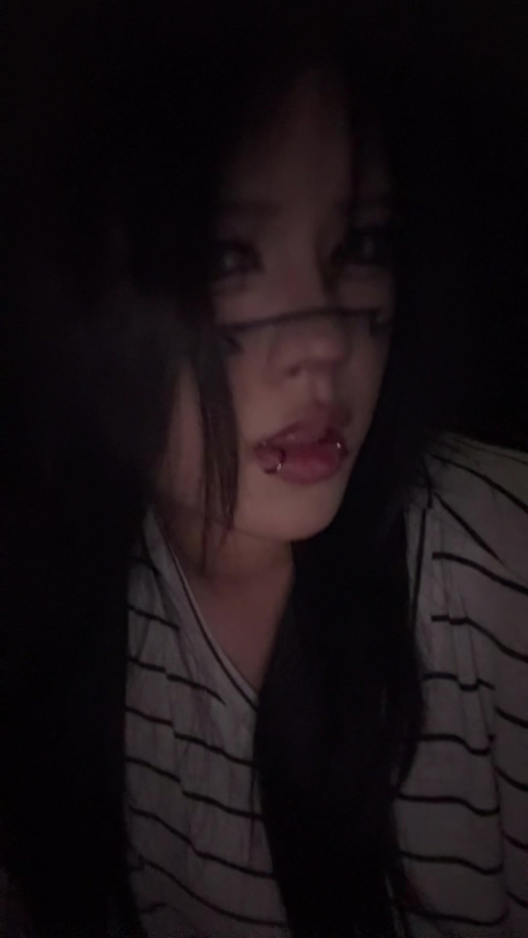 @⃟