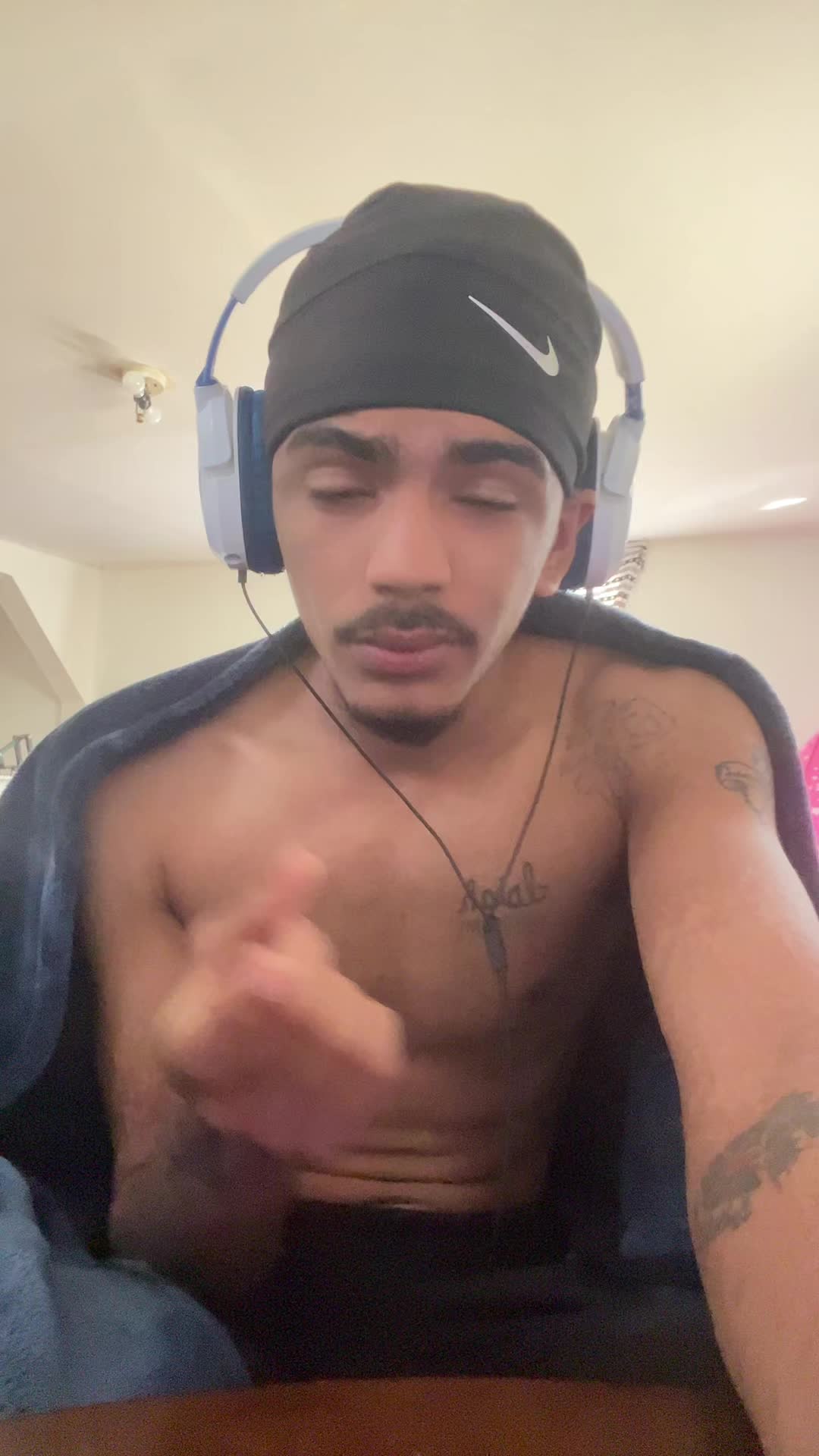 @ihatezxyo