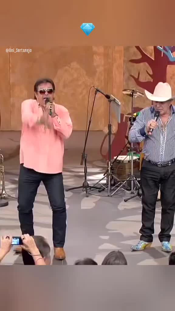 @🎶𝕌𝕟𝕚_𝕊𝕖𝕣𝕥𝕒𝕟𝕖𝕛𝕠🎶