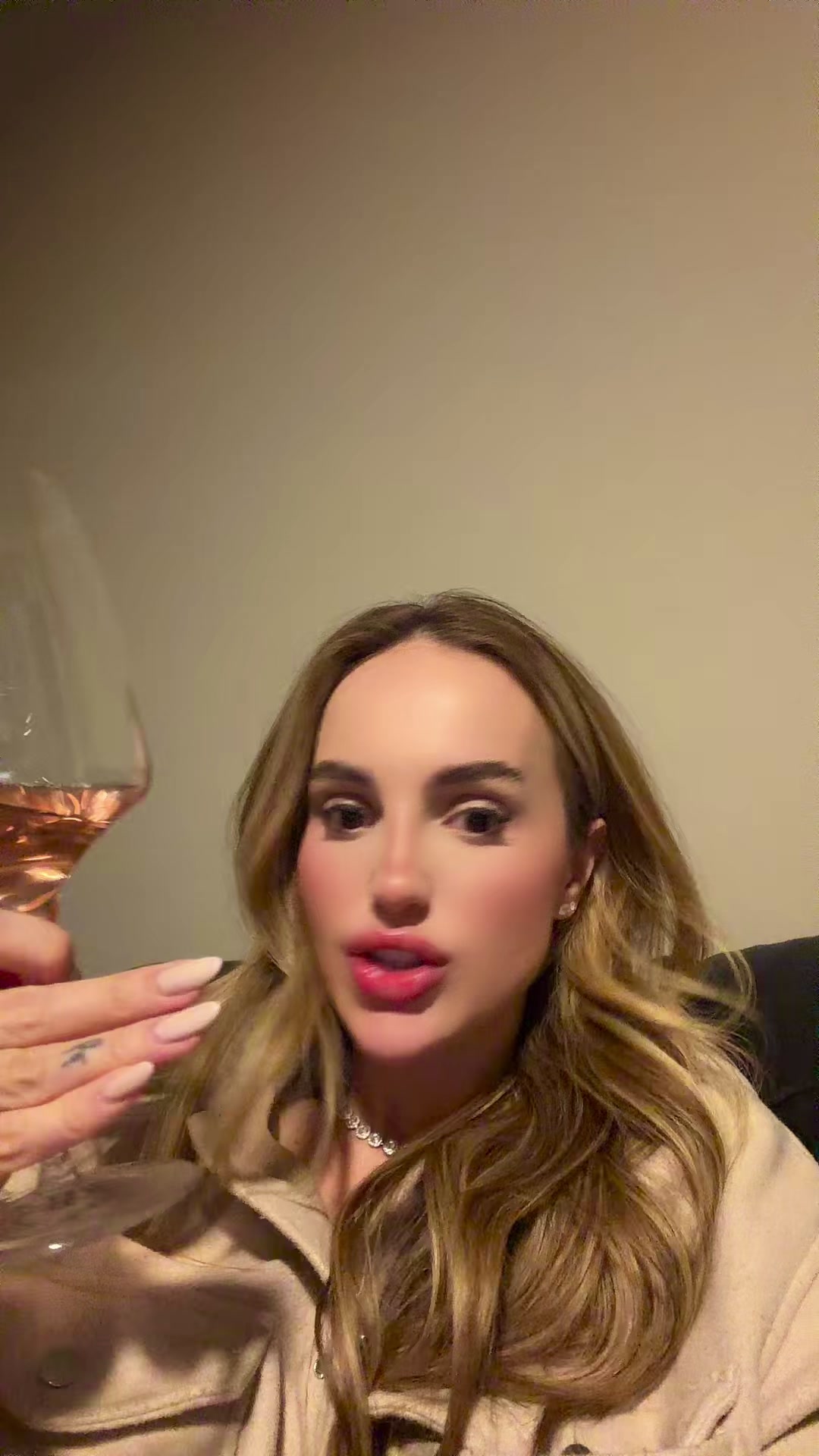 @Kelly Giovanna