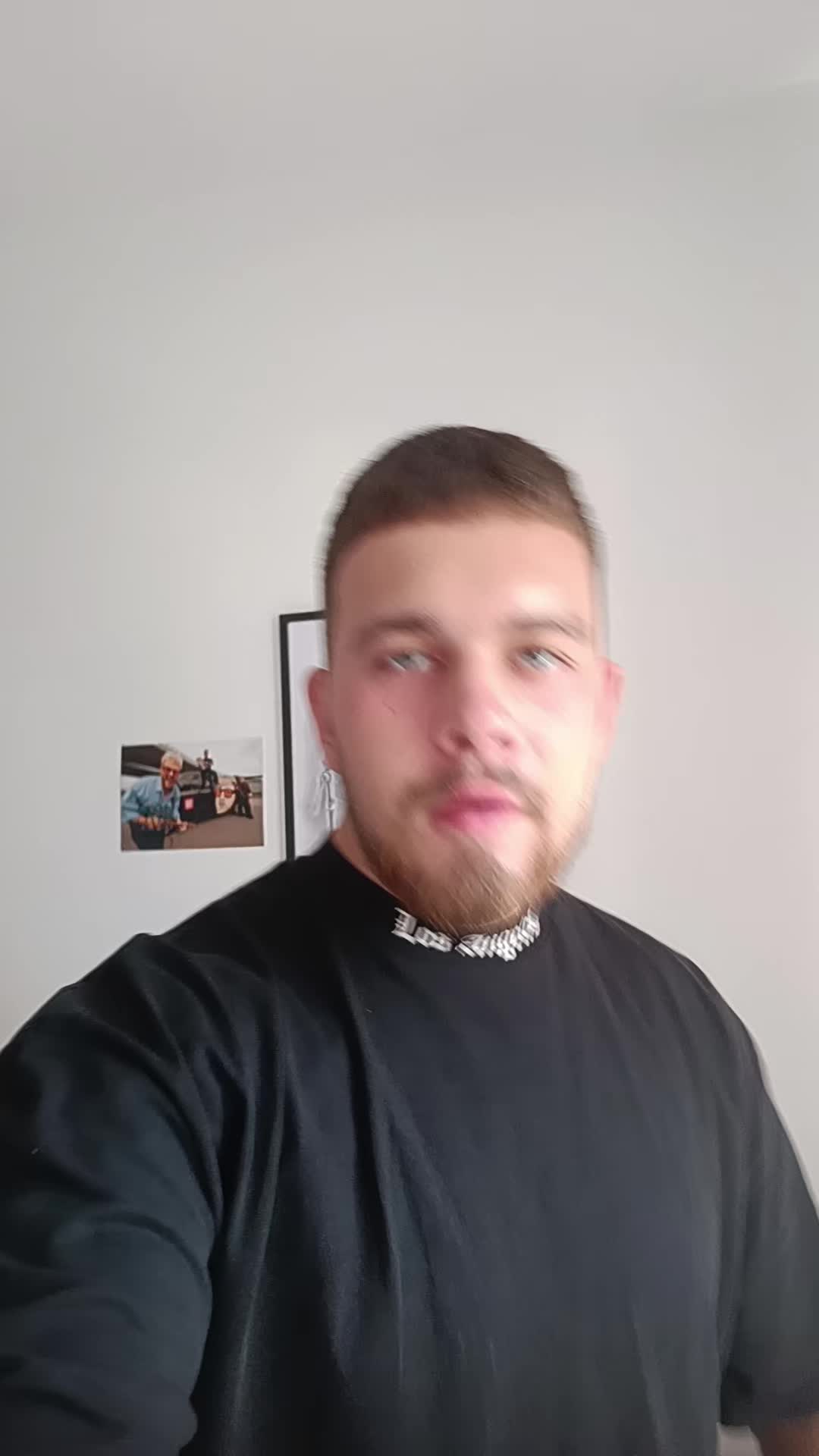 @Kondziorx