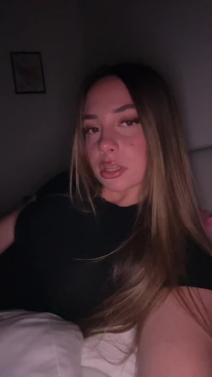 @Anđela🪽