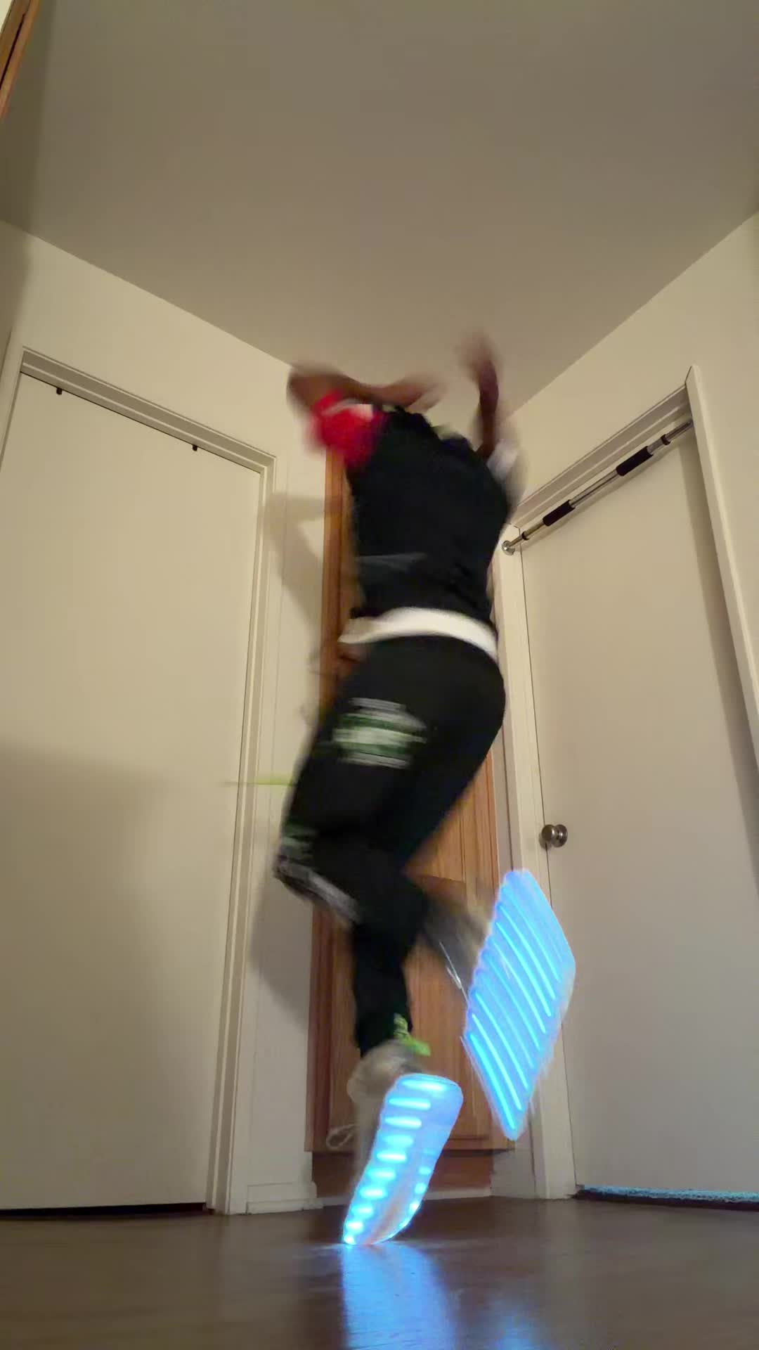 @️brodeez 