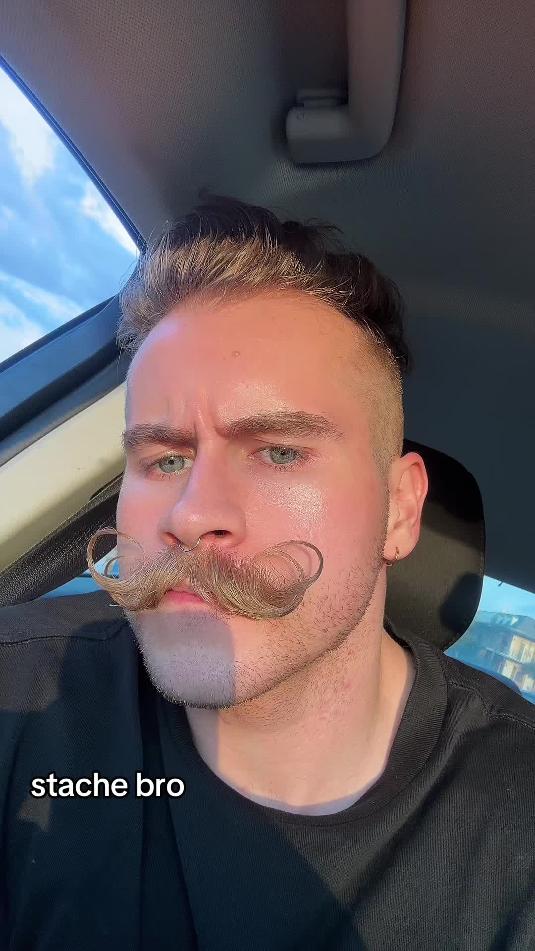 @thecolecallender