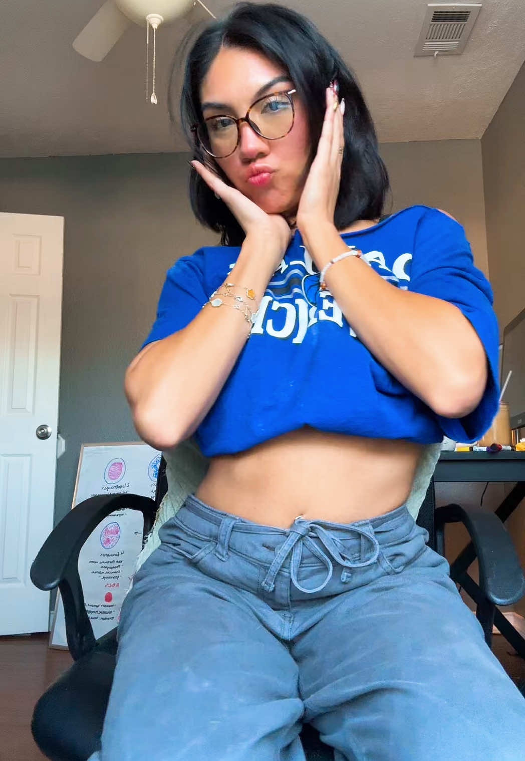 @Viv
