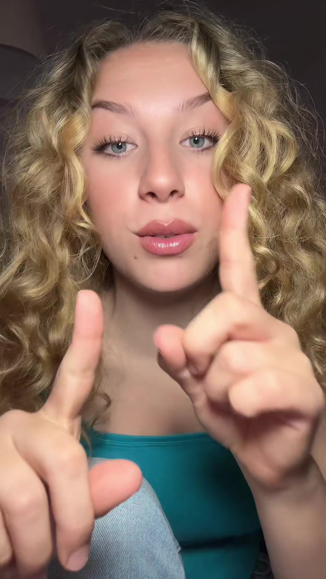 @MOLLYSUE