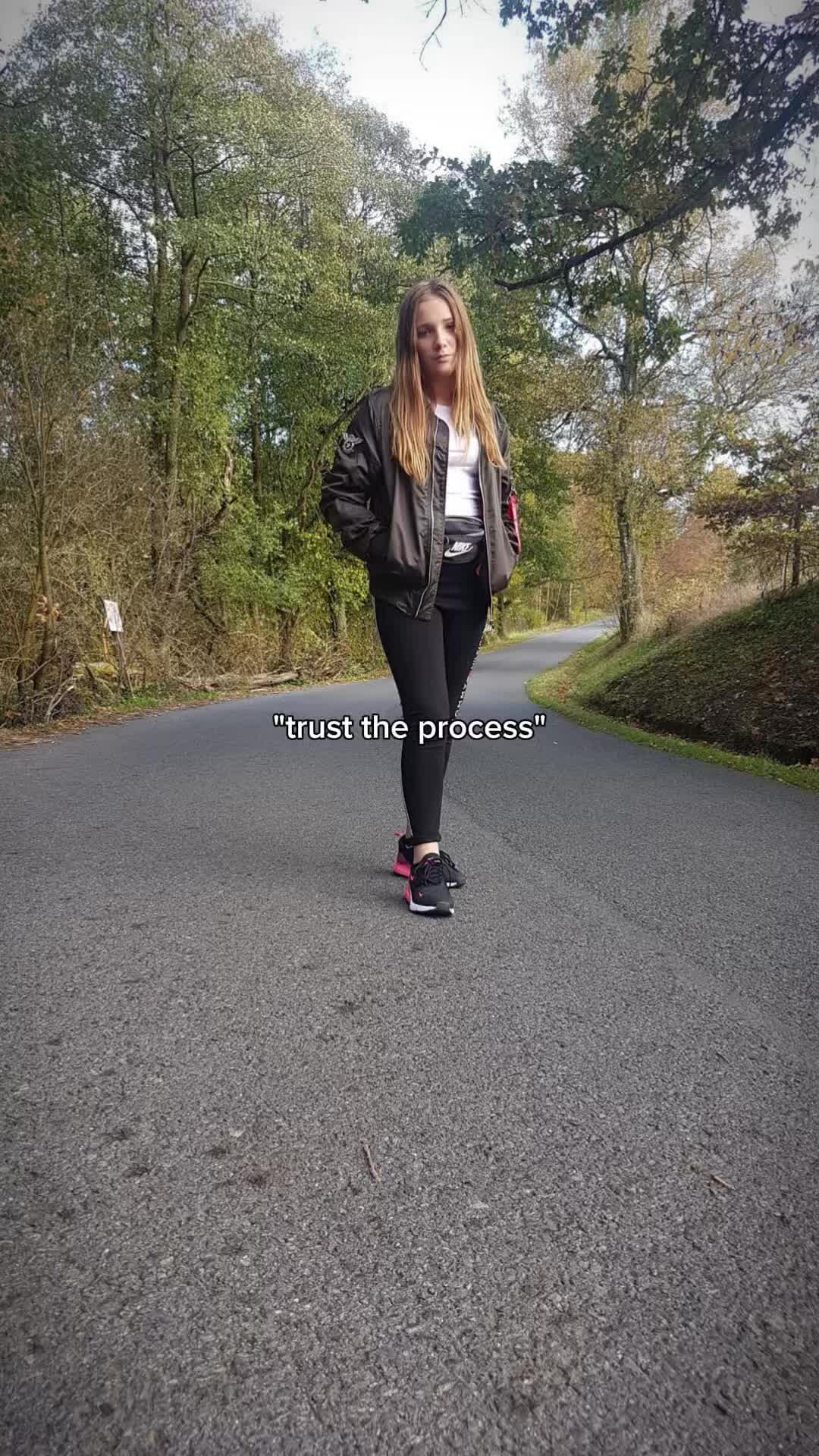 @Nina🖤