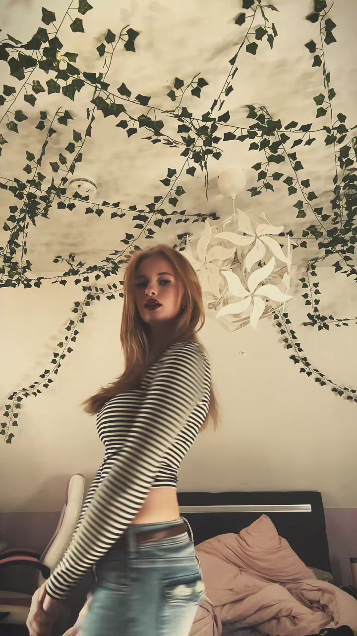 @Enya