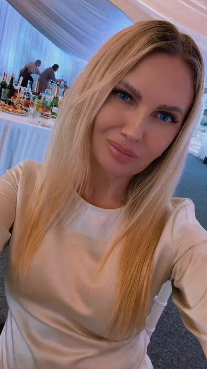 @Vikusya