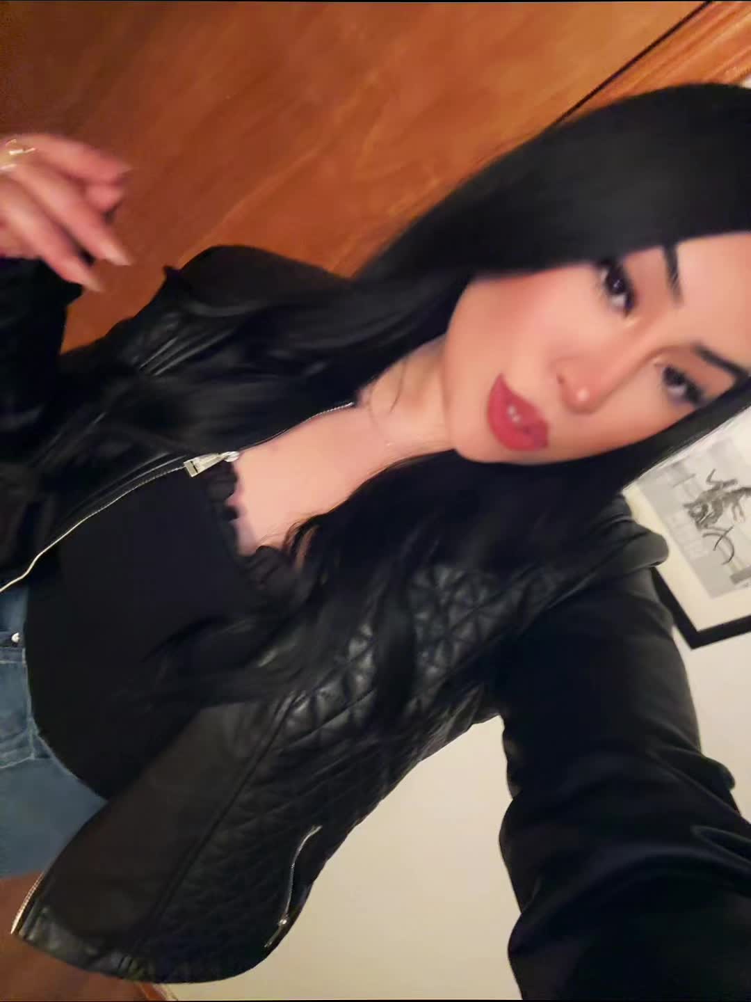 @Yuniki Chavez