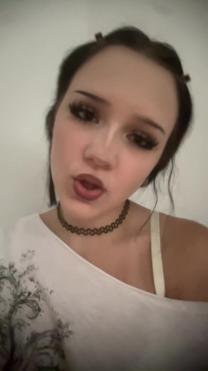 @🦄