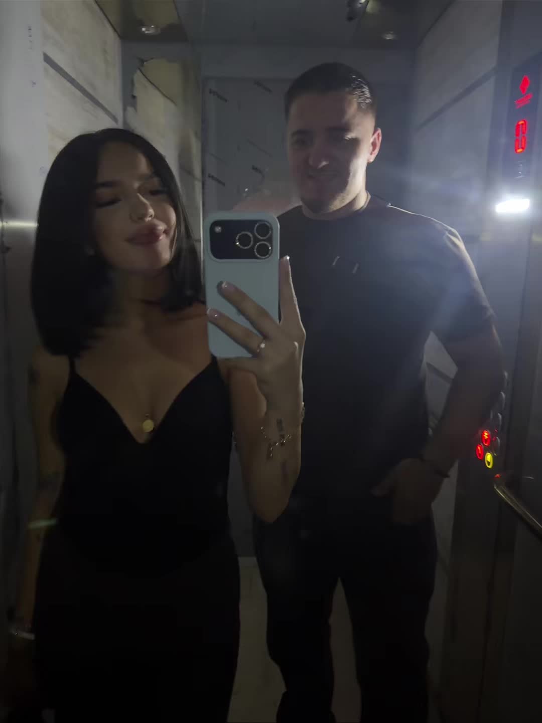 @ena🦋