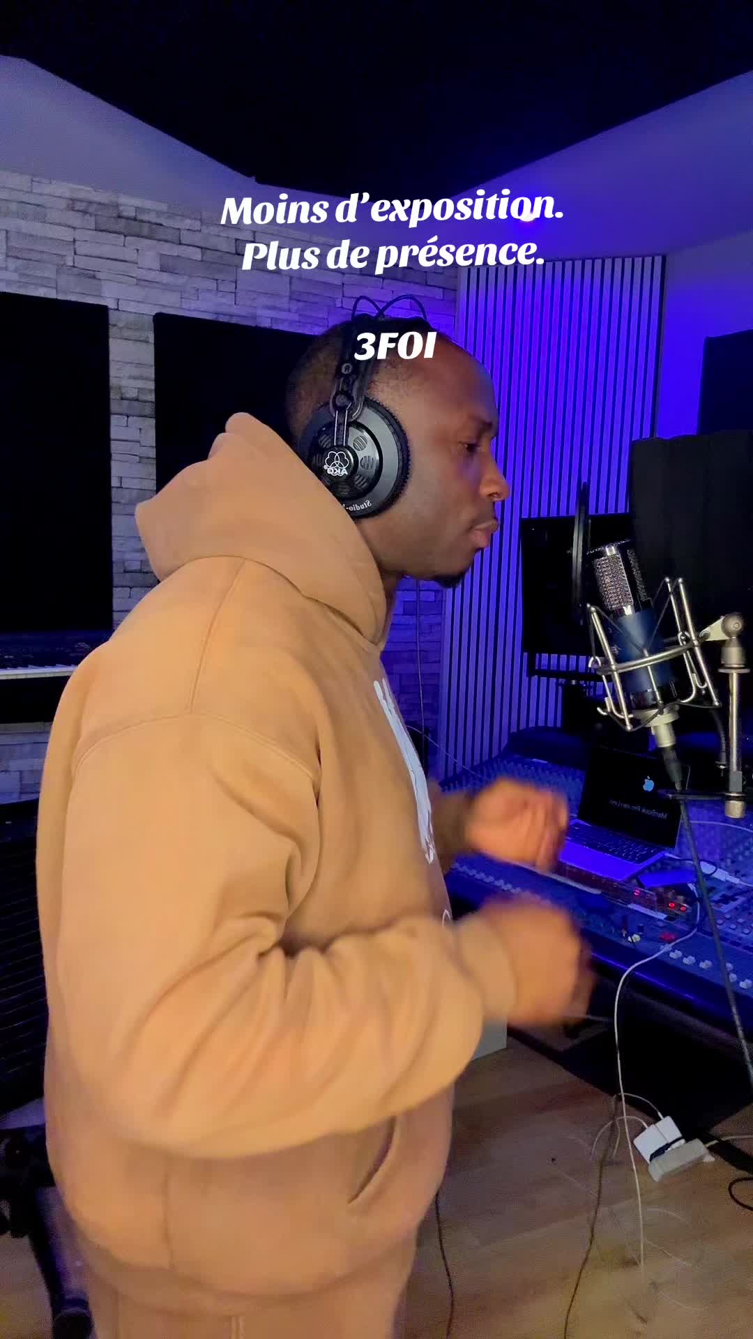 @3_foi