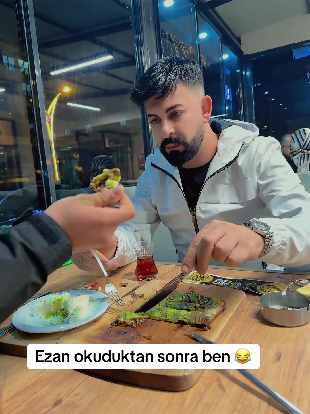 @Rojvandemir