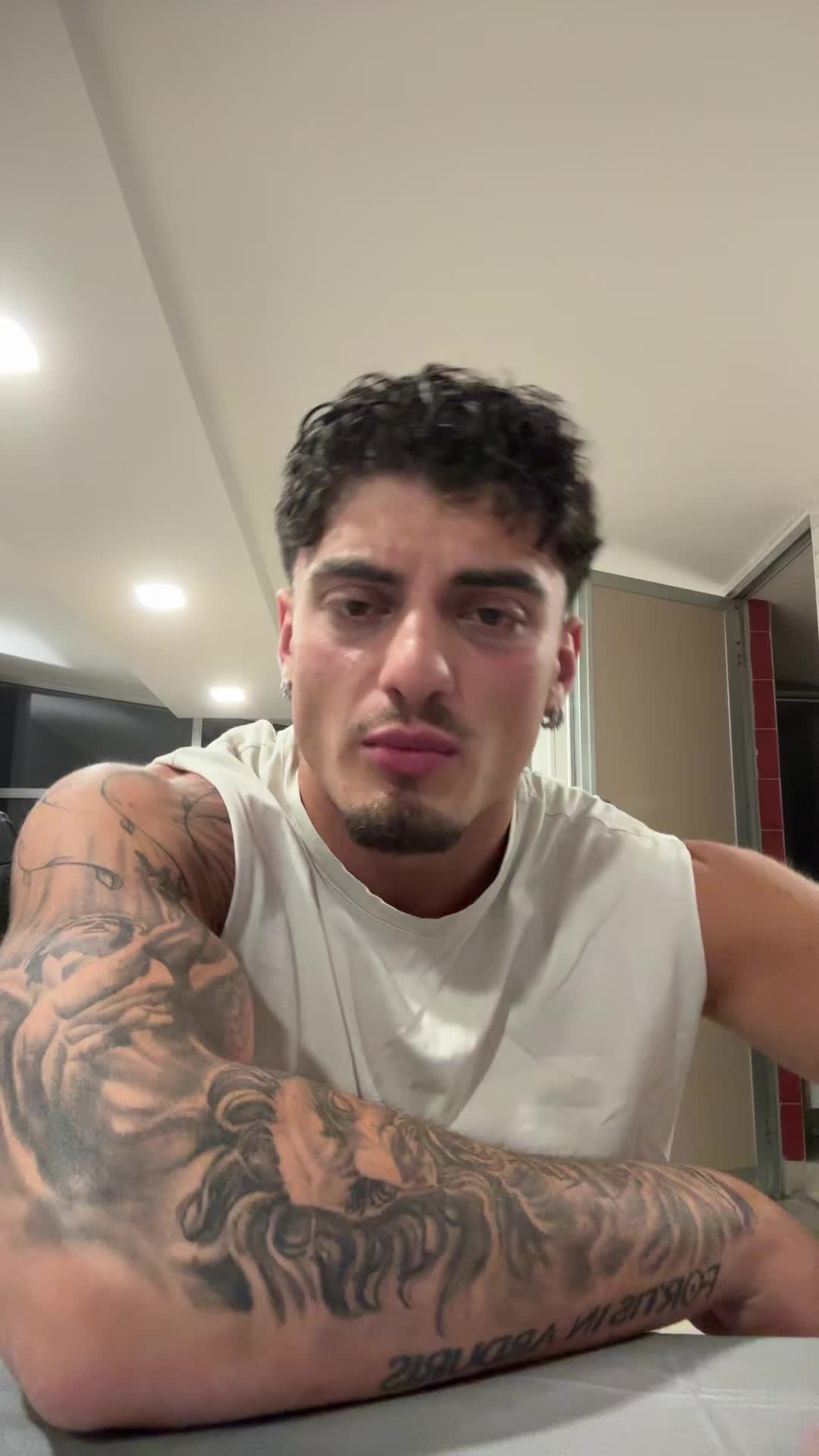 @GiA