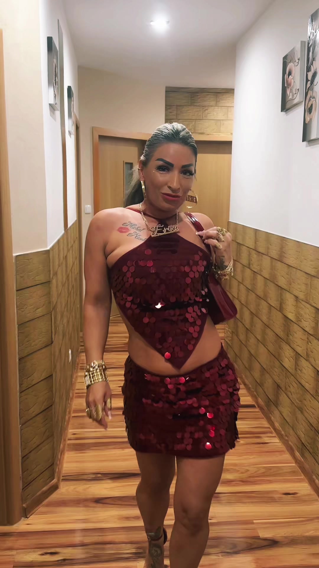 @Erika Tokarova