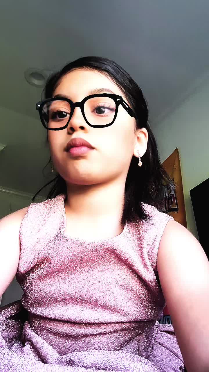@Izabella Alas