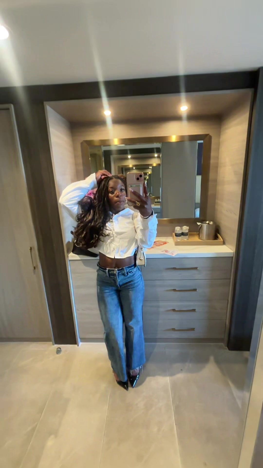 @jahzara.r