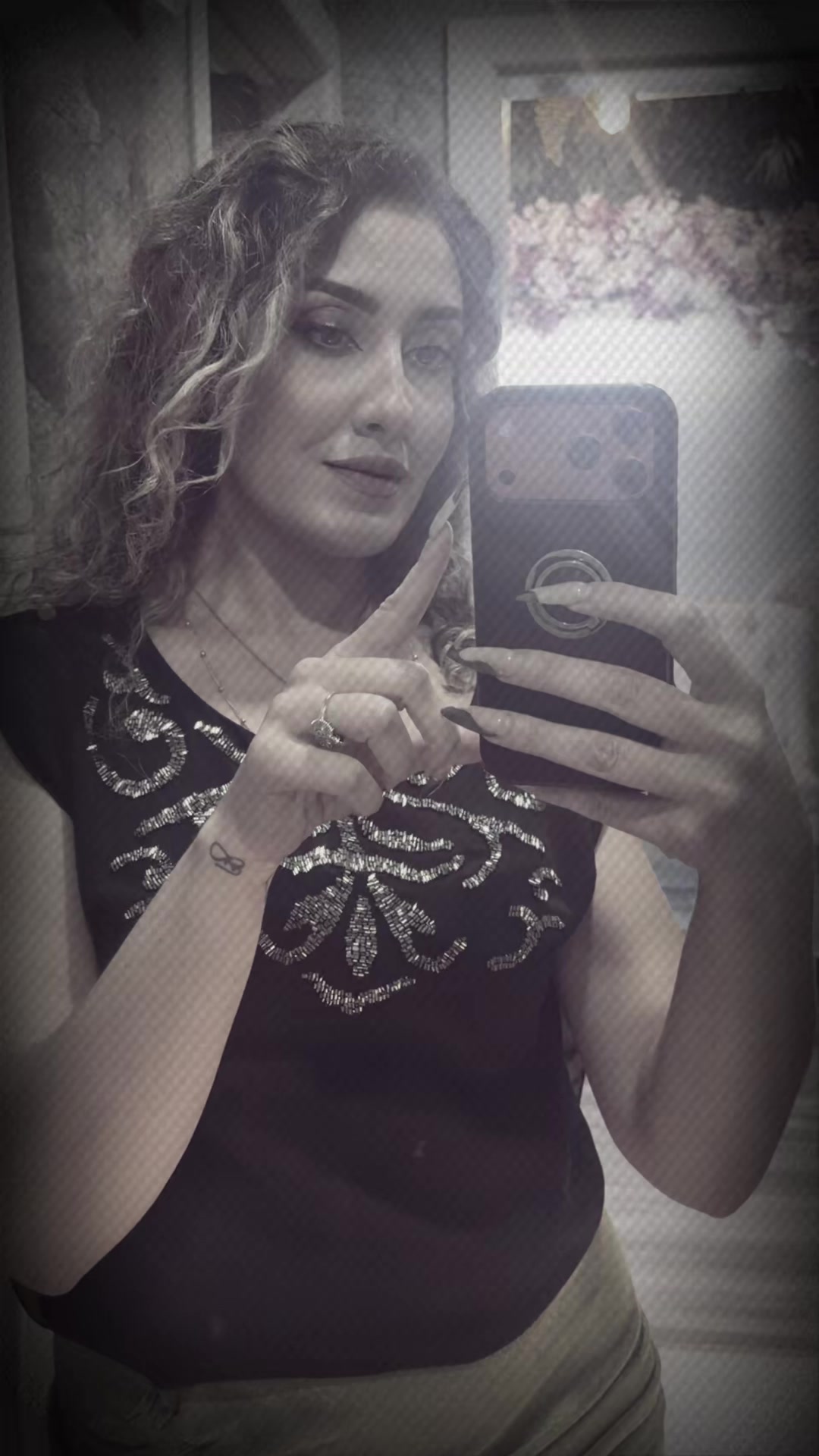 @farahglam1