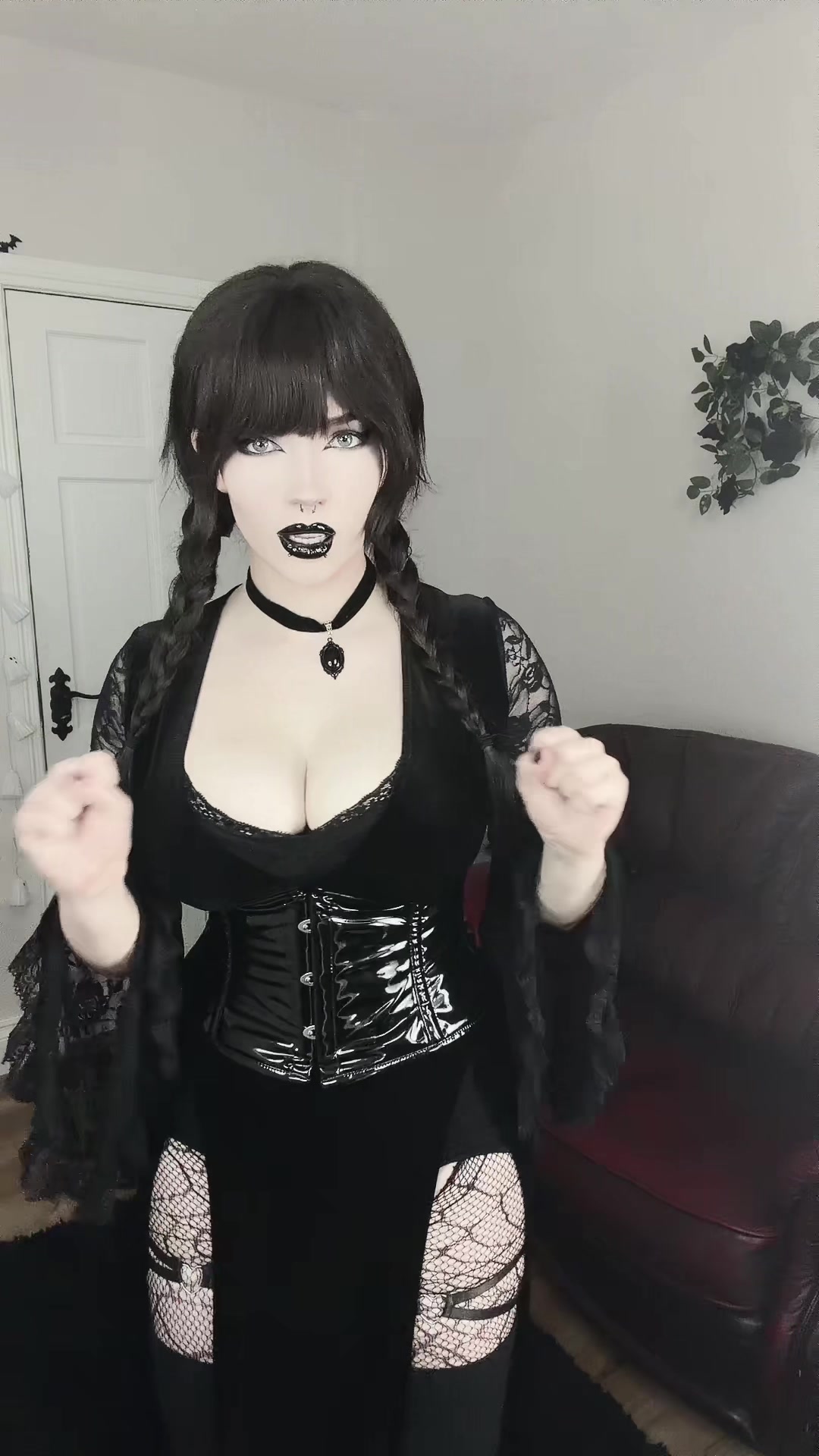 @Cutiegothxo
