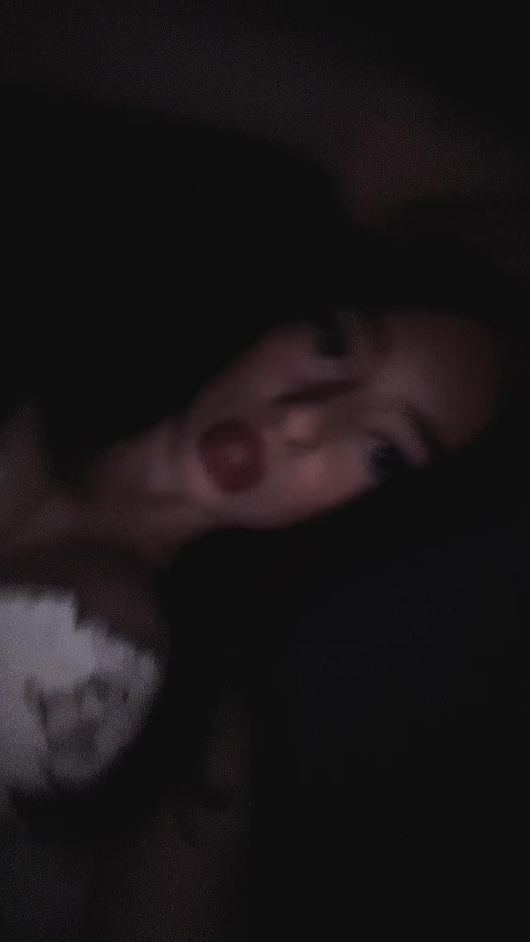 @Liv