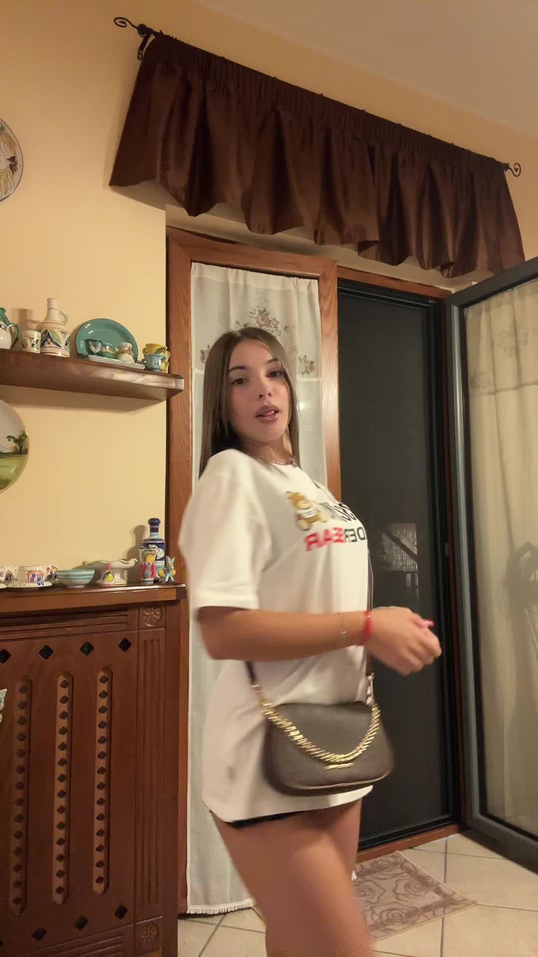 @annalaura