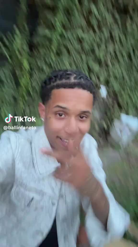 @Grande Faneto