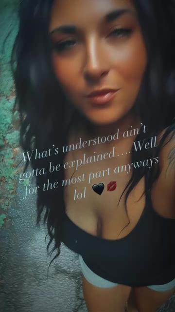 @SammieMariee23