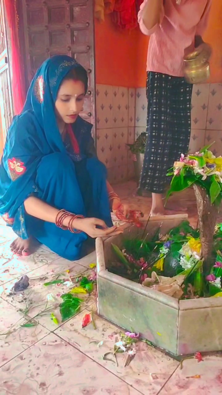 @RADHE RADHE📿🙏🦚